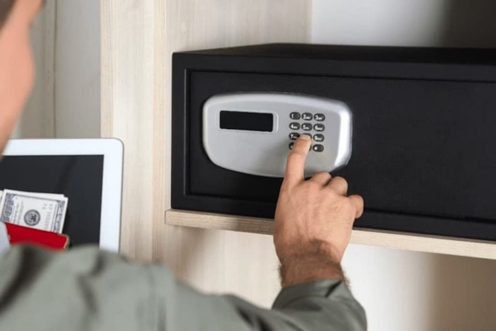 Tresoröffnung Neckartenzlingen